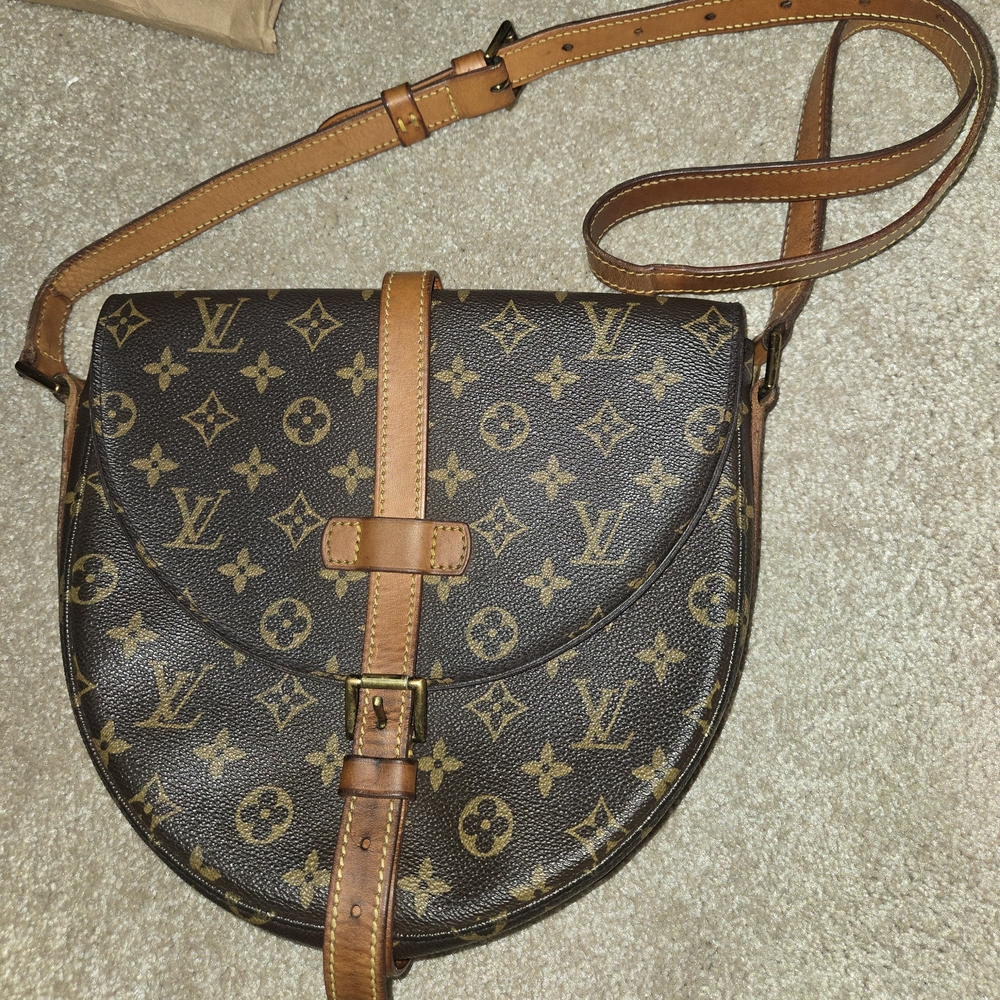Louis Vuitton Chantilly GM; Vintage 1989-- Monogram Crossbody Bag